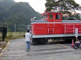 トロッコ列車イメージ