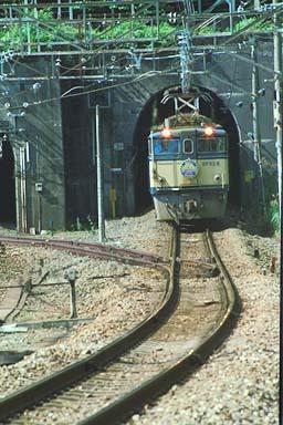 ���R�s����łė����d�e�U�R